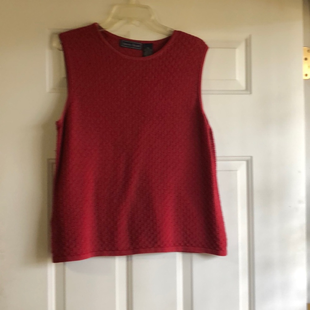 Sleeveless sweater